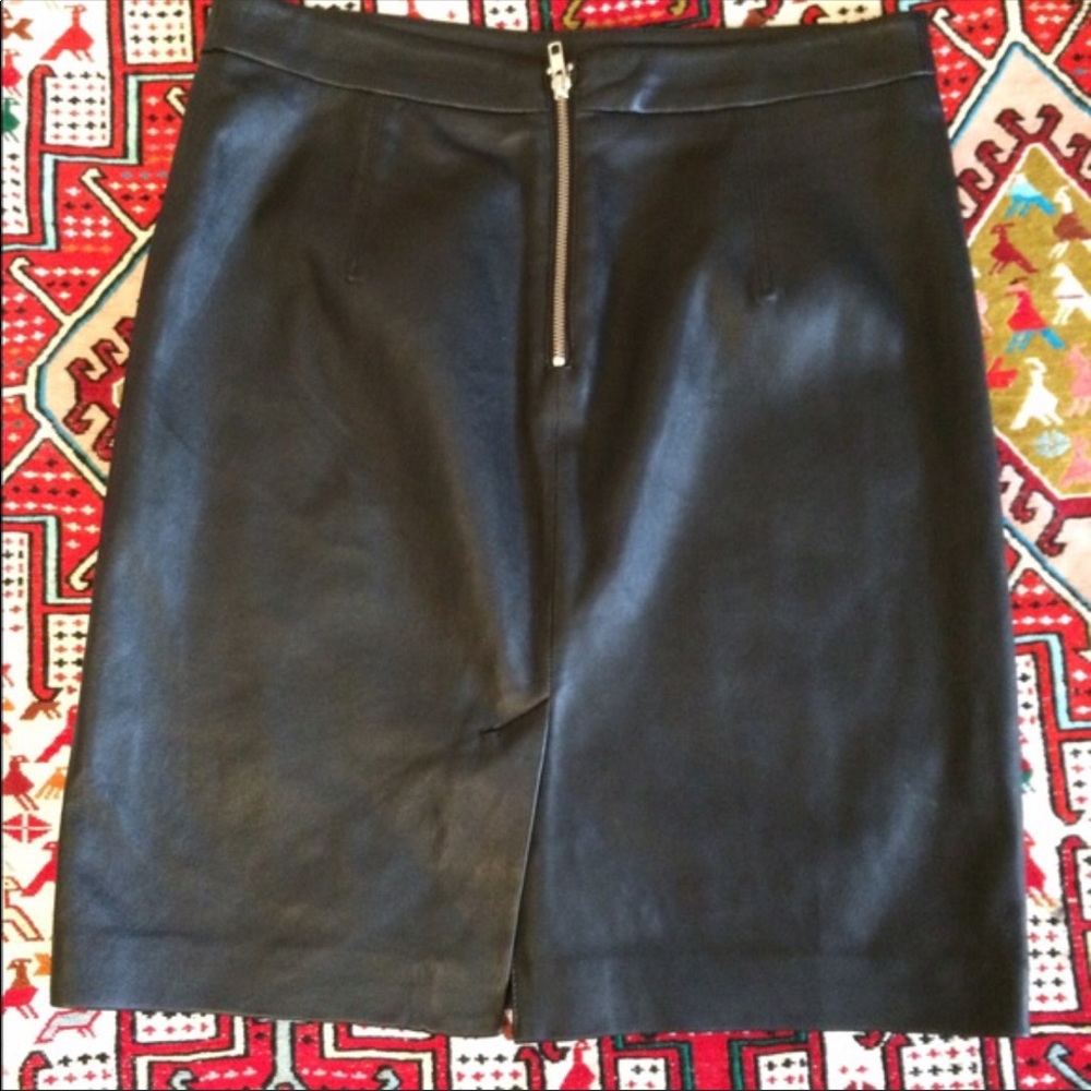 Designer Beautiful leather skirt soft real leather - Picture 3 of 5